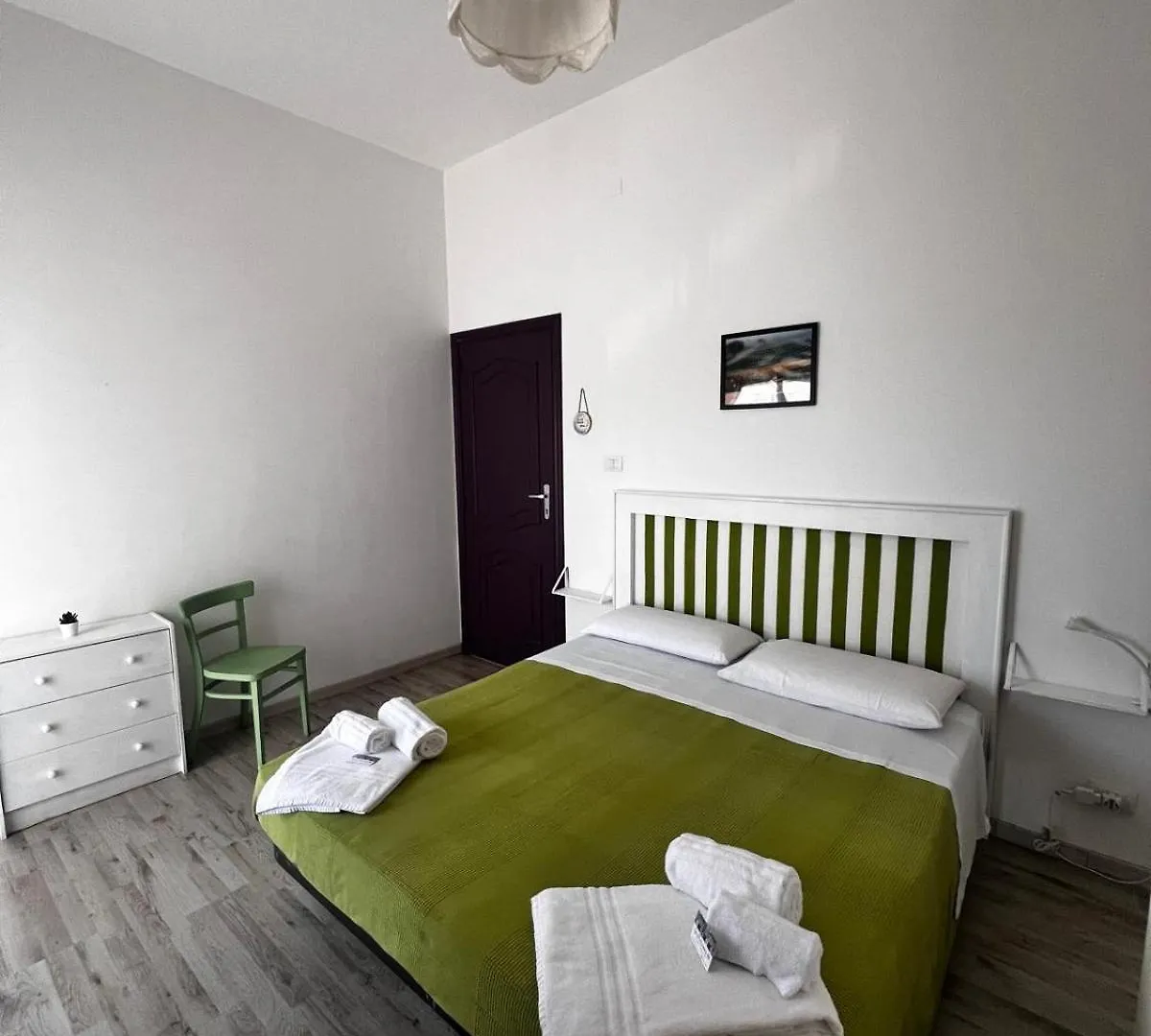 B&B Giallolumia Portopalo Di Capo Passero Bed & Breakfast