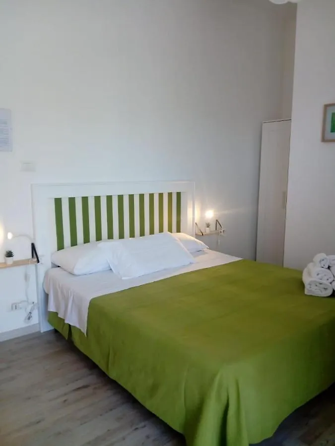 B&B Giallolumia Portopalo Di Capo Passero 0*,  Italy